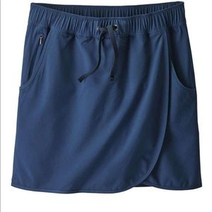 NWT Patagonia Fleetworth Skort (Stone Blue)